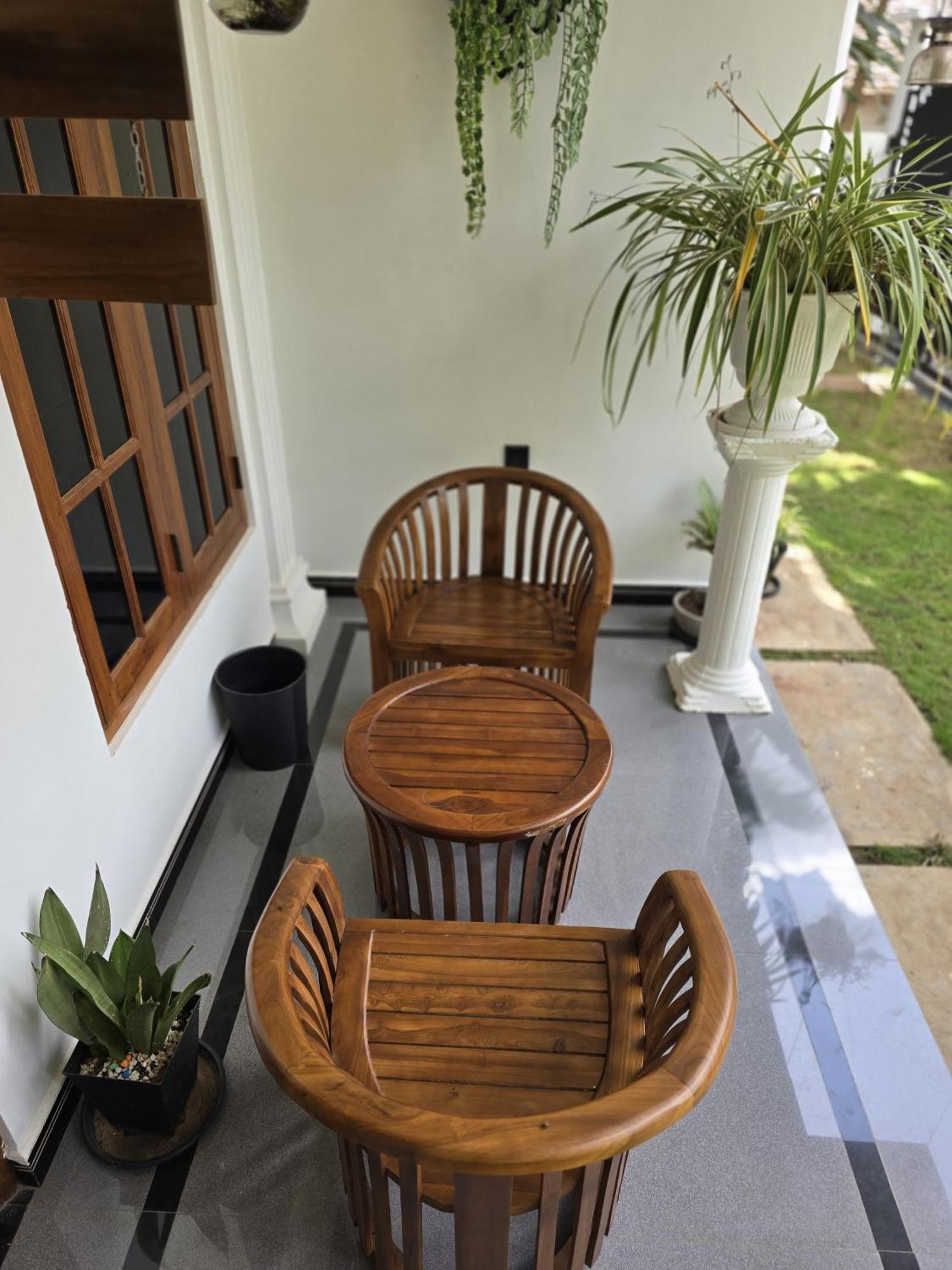 Munril Guest Appartement Jaffna Buitenkant foto