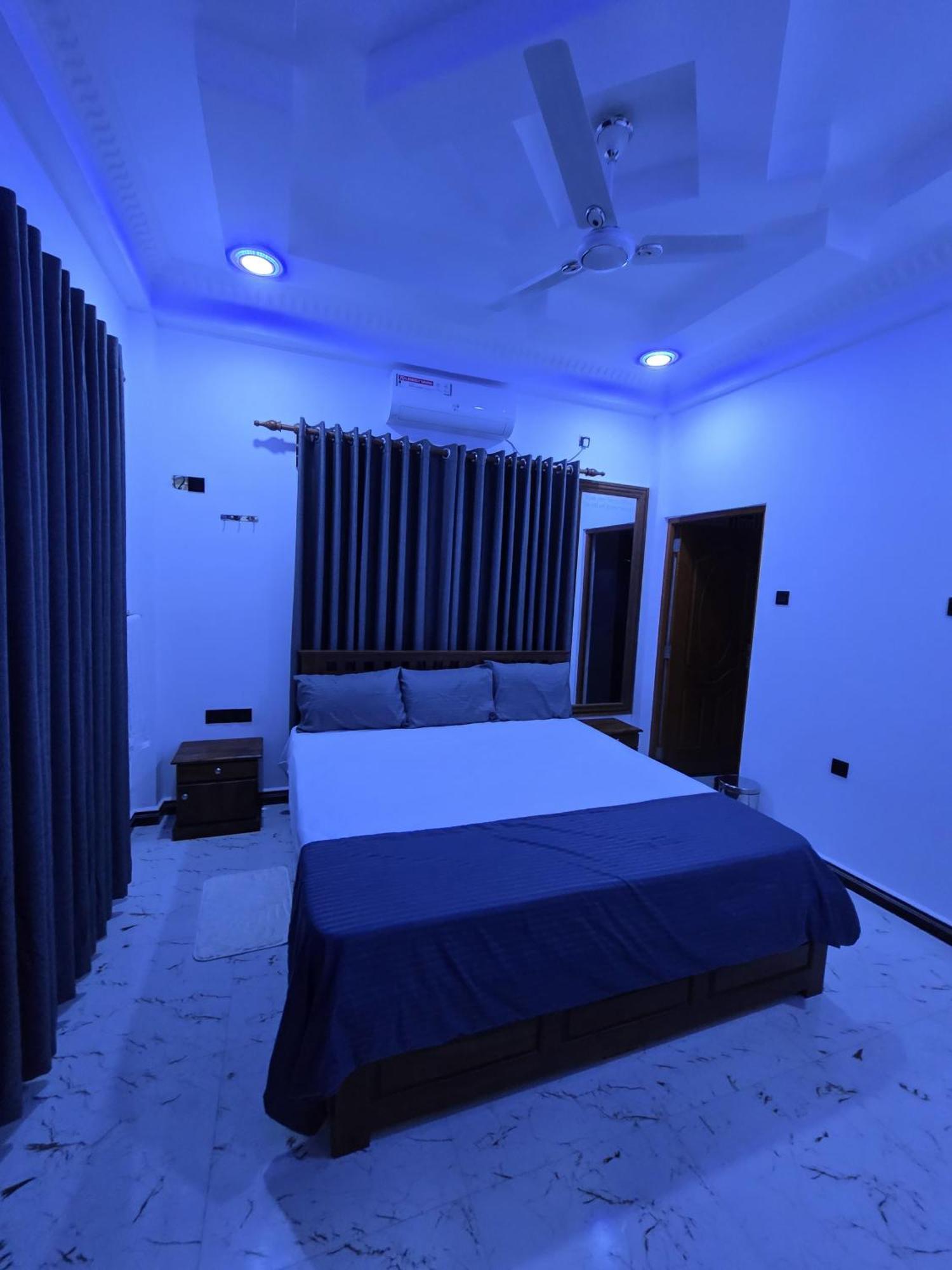Munril Guest Appartement Jaffna Buitenkant foto
