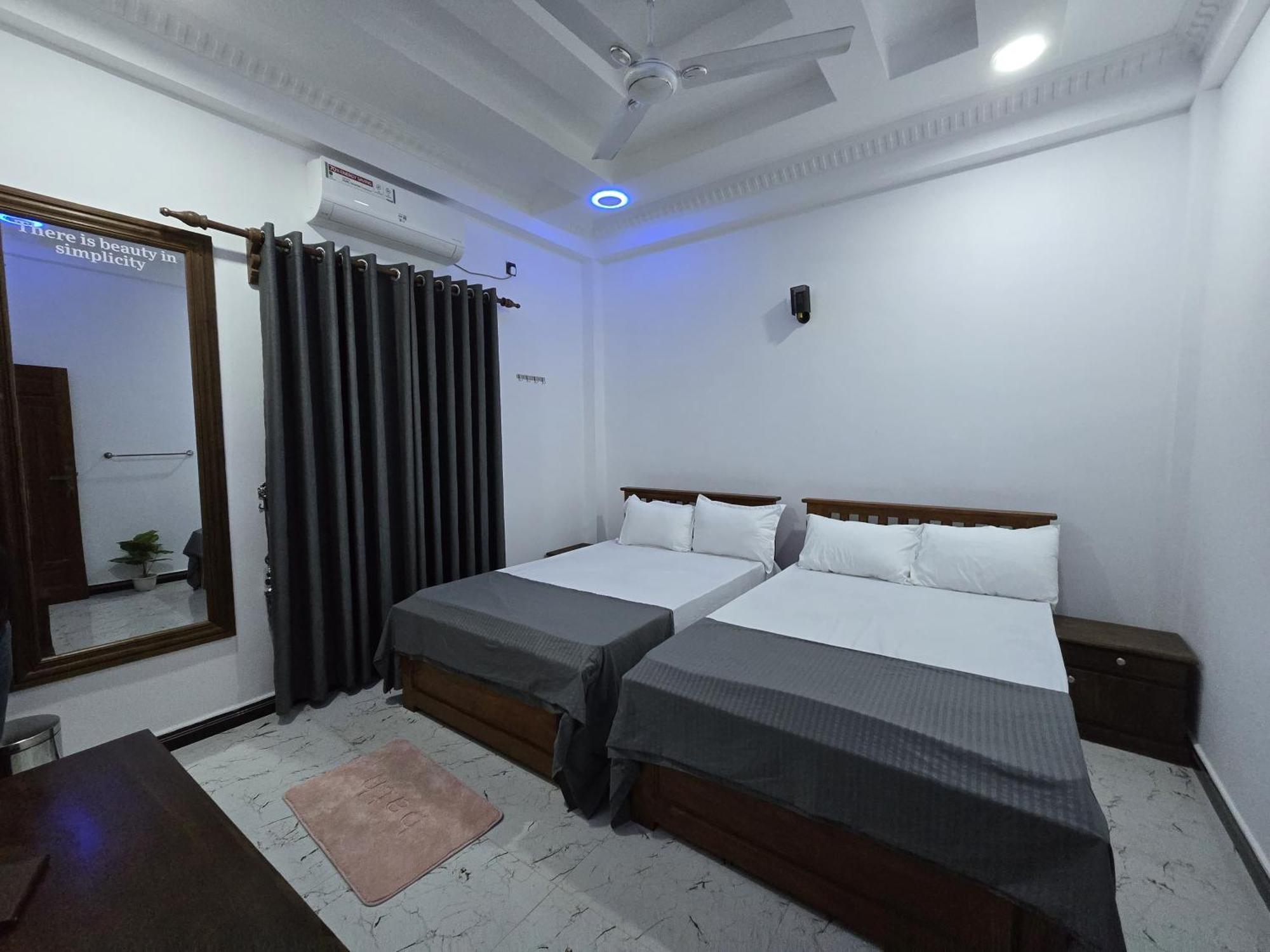 Munril Guest Appartement Jaffna Buitenkant foto